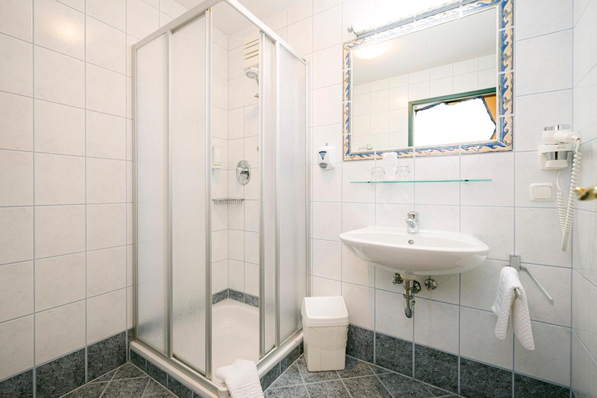 Gasthof Hotel Jaegerwirt Strasswalchen Ngoại thất bức ảnh