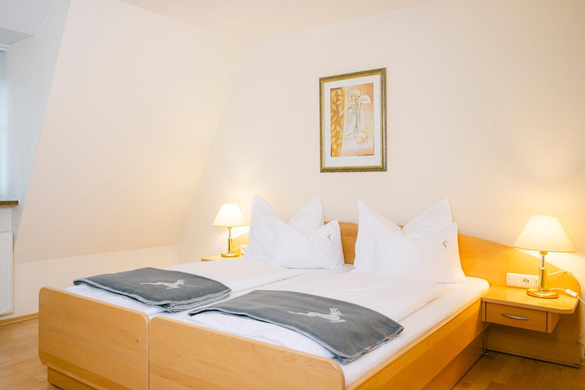 Gasthof Hotel Jaegerwirt Strasswalchen Ngoại thất bức ảnh
