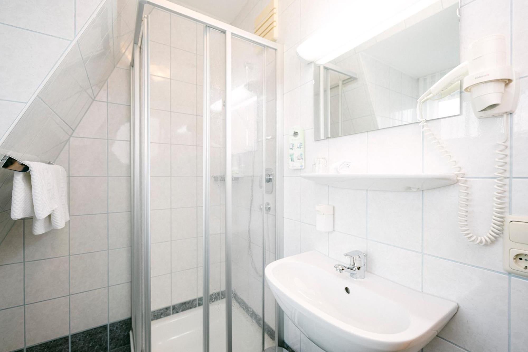 Gasthof Hotel Jaegerwirt Strasswalchen Ngoại thất bức ảnh