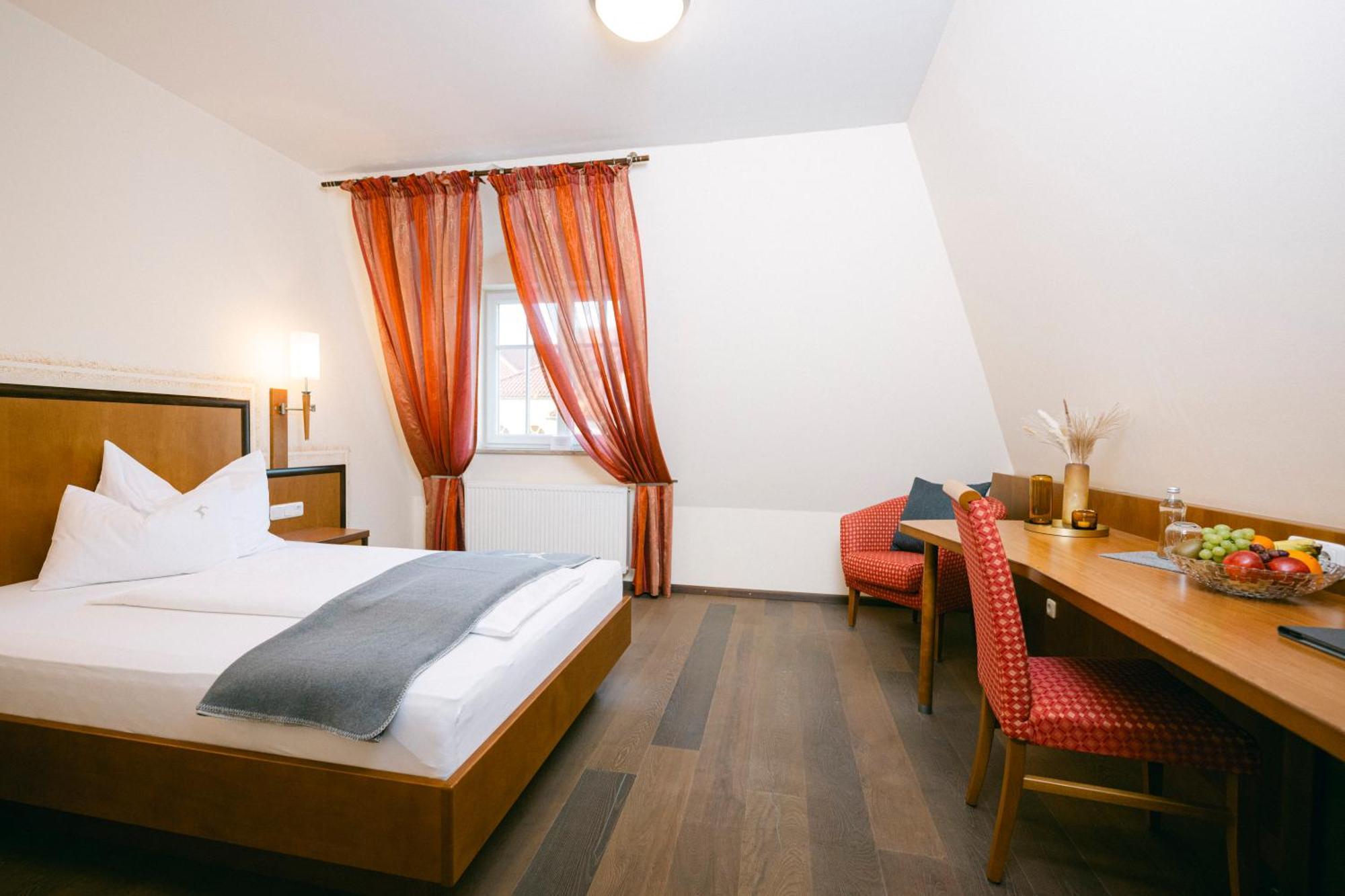 Gasthof Hotel Jaegerwirt Strasswalchen Ngoại thất bức ảnh